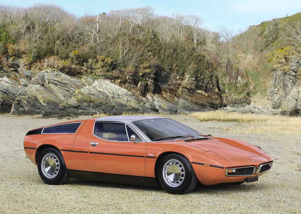 large image of Maserati Bora